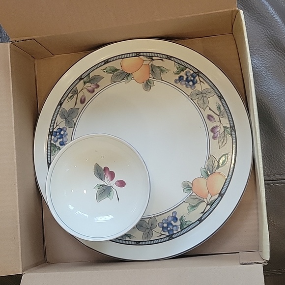 Mikasa Garden Harvest Crudite Set Vintage